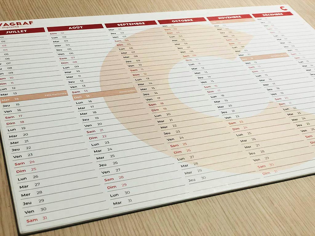 Le calendrier rembordé est imprimé